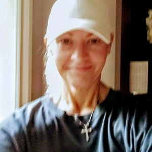 Meet your Posher, Tina